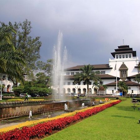 Hotel Naval Bandung Exterior photo