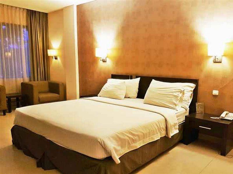 Hotel Naval Bandung Exterior photo